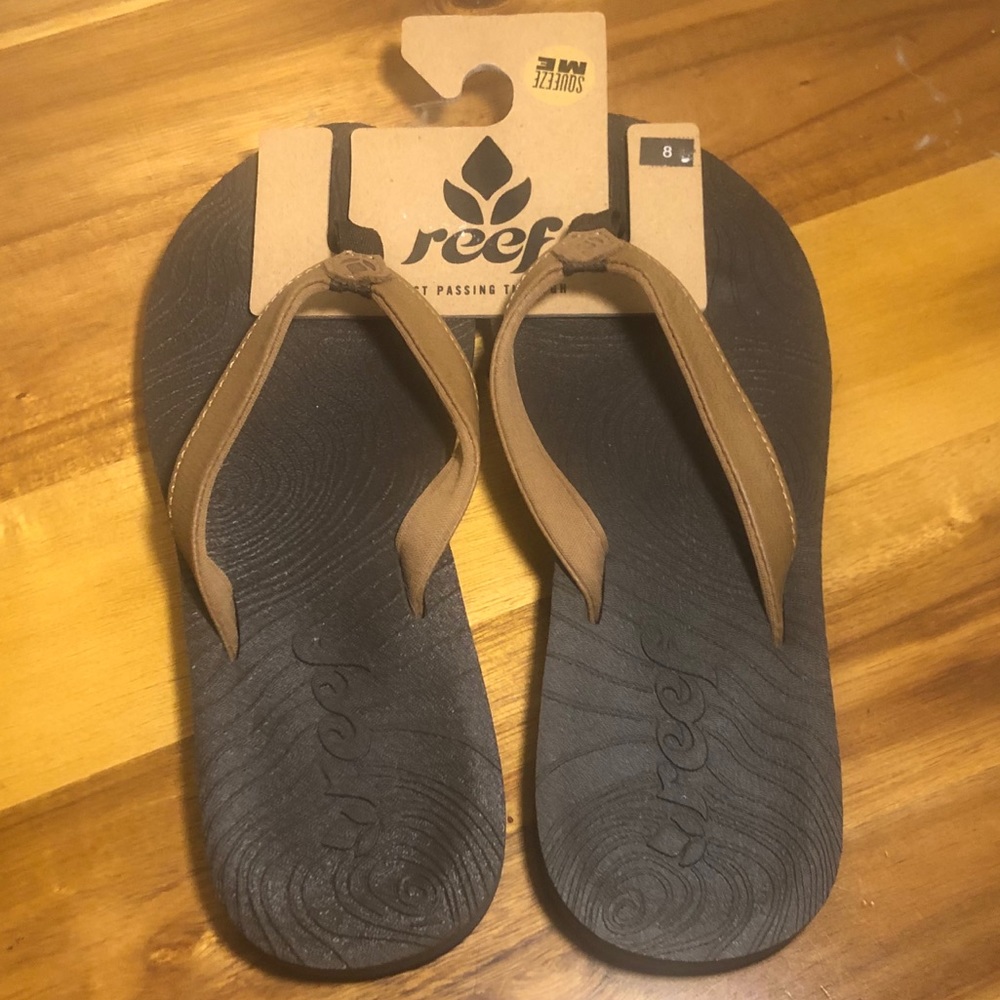 Reef Zen Flip Flops Sandals open toe brown size 8
